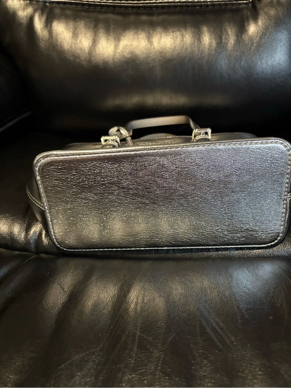 Michael Kors tapered logo